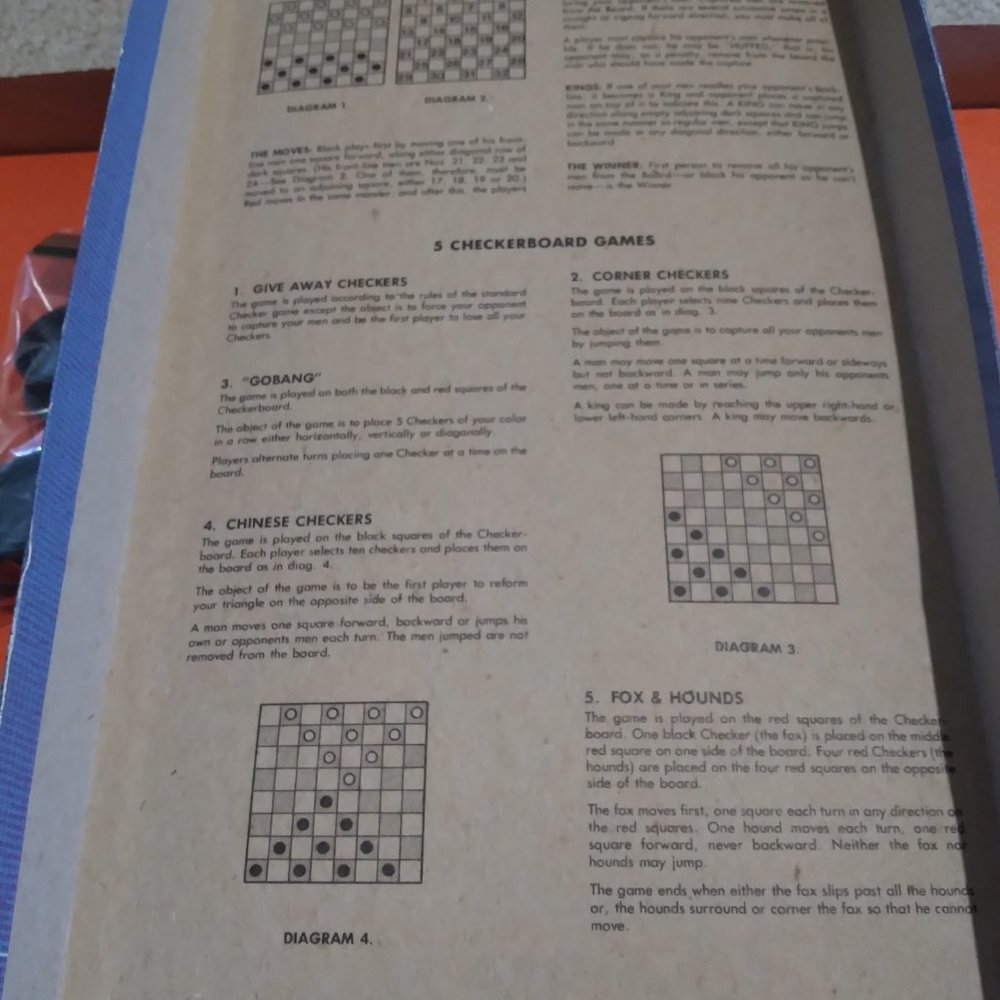 Chess / Checker Sets - Picture 5 of 5
